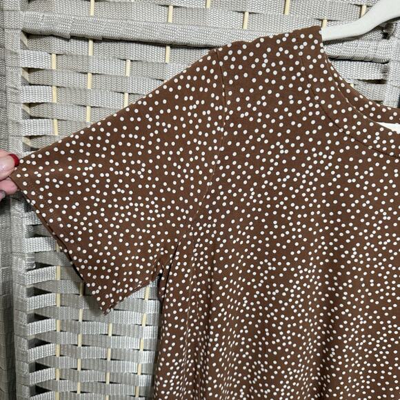 J. Jill Wearever Short Sleeve Shift Dress Size XL Petite Brown Polk Dot Pockets - Picture 3 of 9
